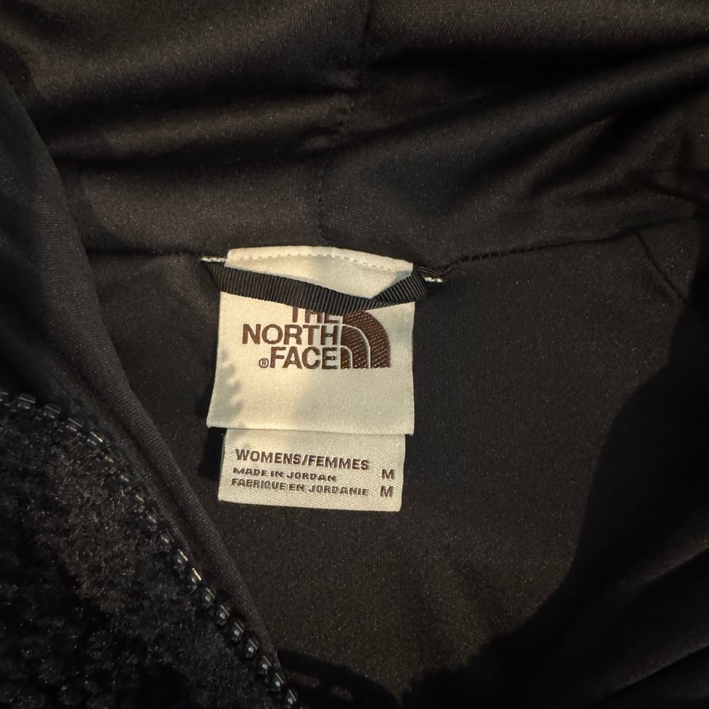 The North Face Pullover - Picture 4 of 5